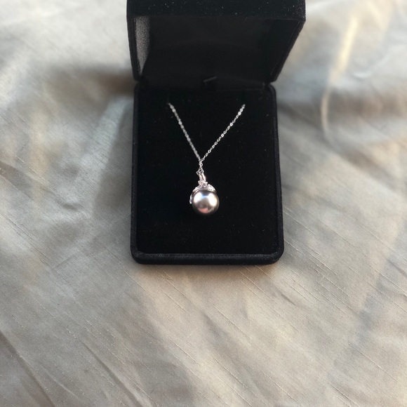 18kt Pearl Diamond necklace - Picture 6 of 8